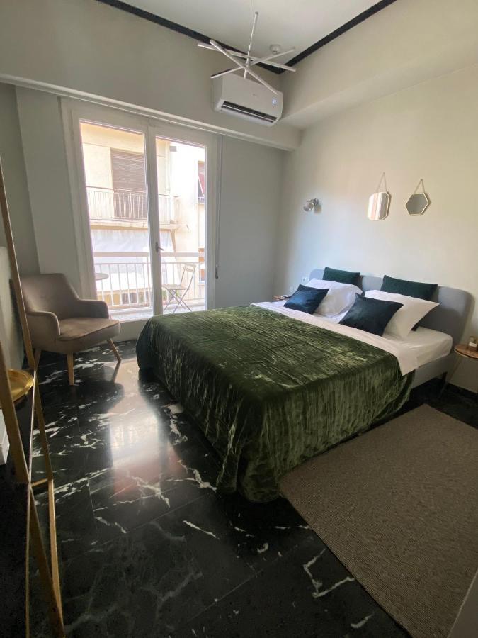 5 Rooms Aten Exteriör bild