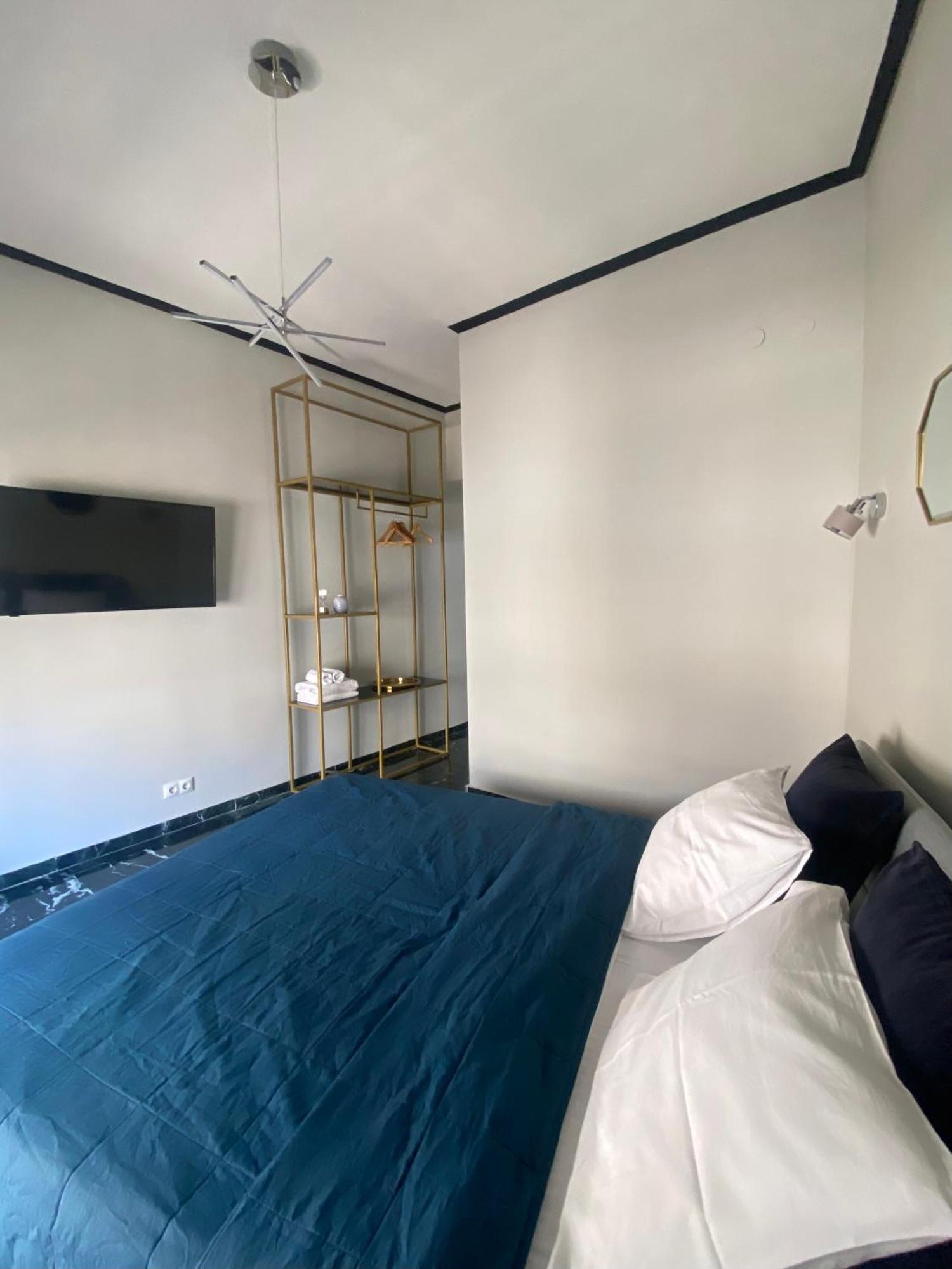 5 Rooms Aten Exteriör bild